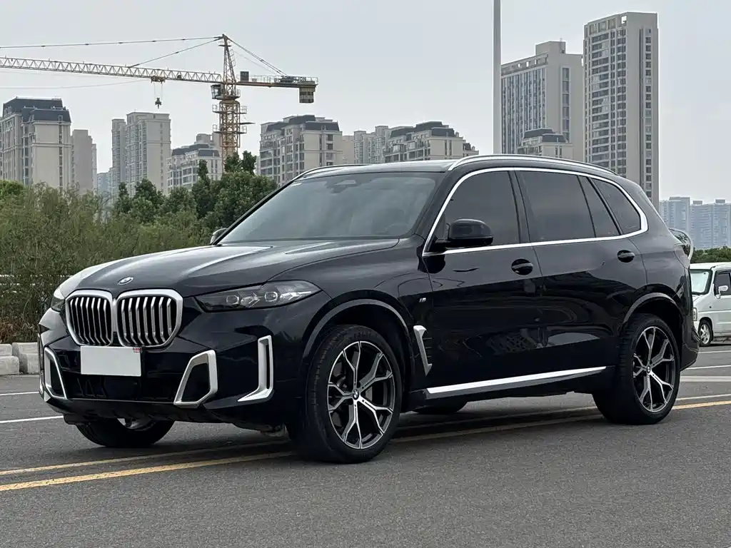 BMW X5 2025