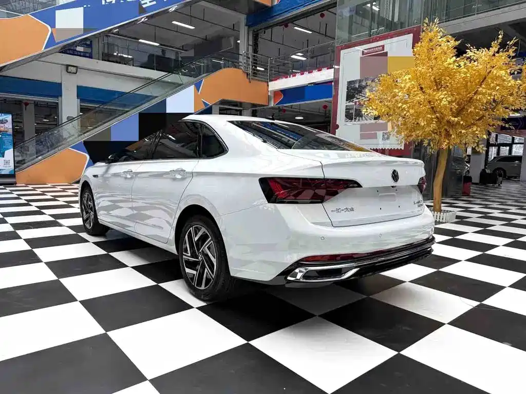 Volkswagen Sagitar — миниатюра 12