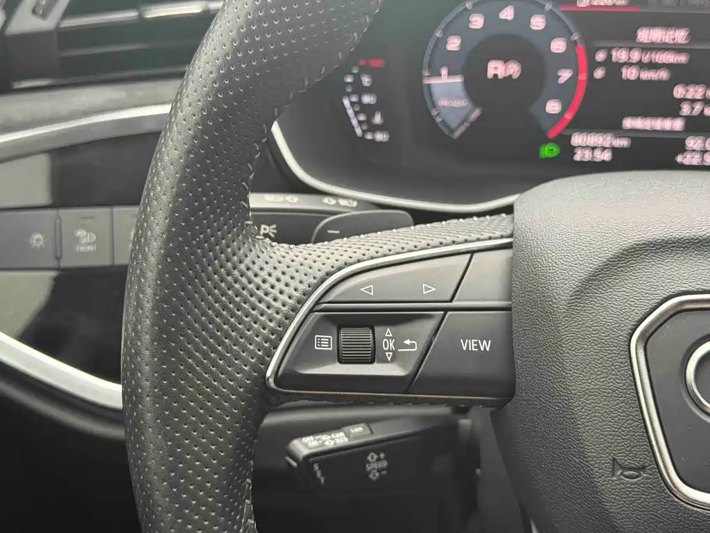 Audi Q3 Sportback — миниатюра 14