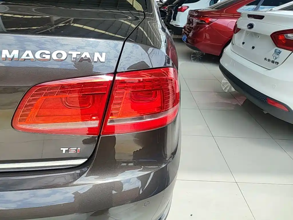 Volkswagen Magotan — миниатюра 8
