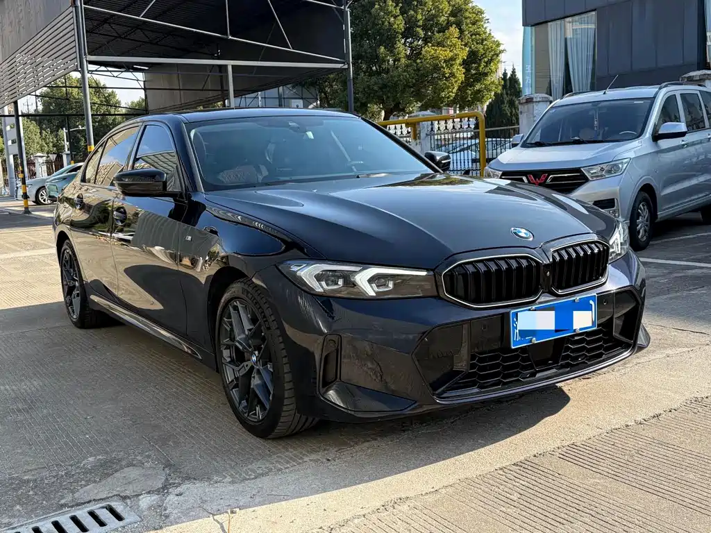 BMW 3 Series 3 2025 330Li M Sport