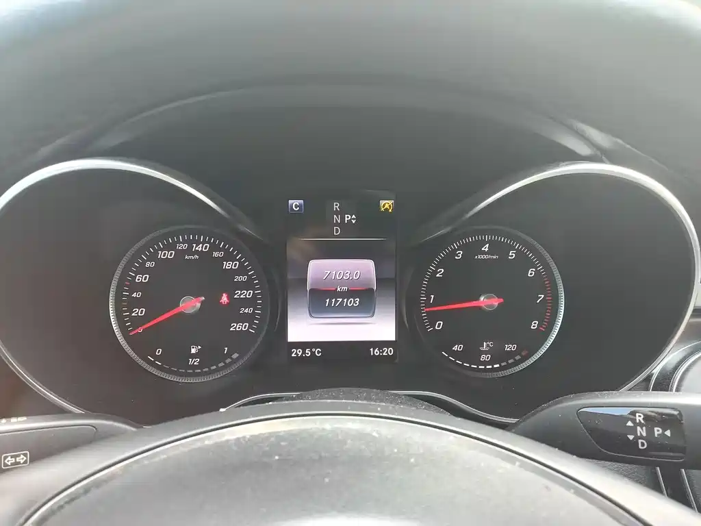 Mercedes-Benz C-Class — миниатюра 5