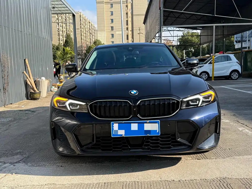 BMW 3 Series 3 2025 330Li M Sport