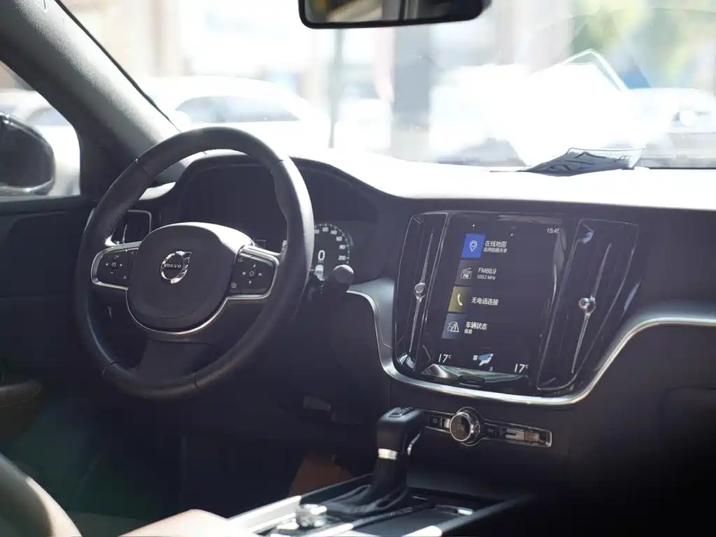 Volvo S60 — миниатюра 6