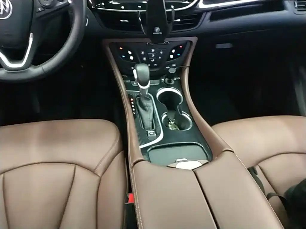 Buick Envision Plus — миниатюра 14