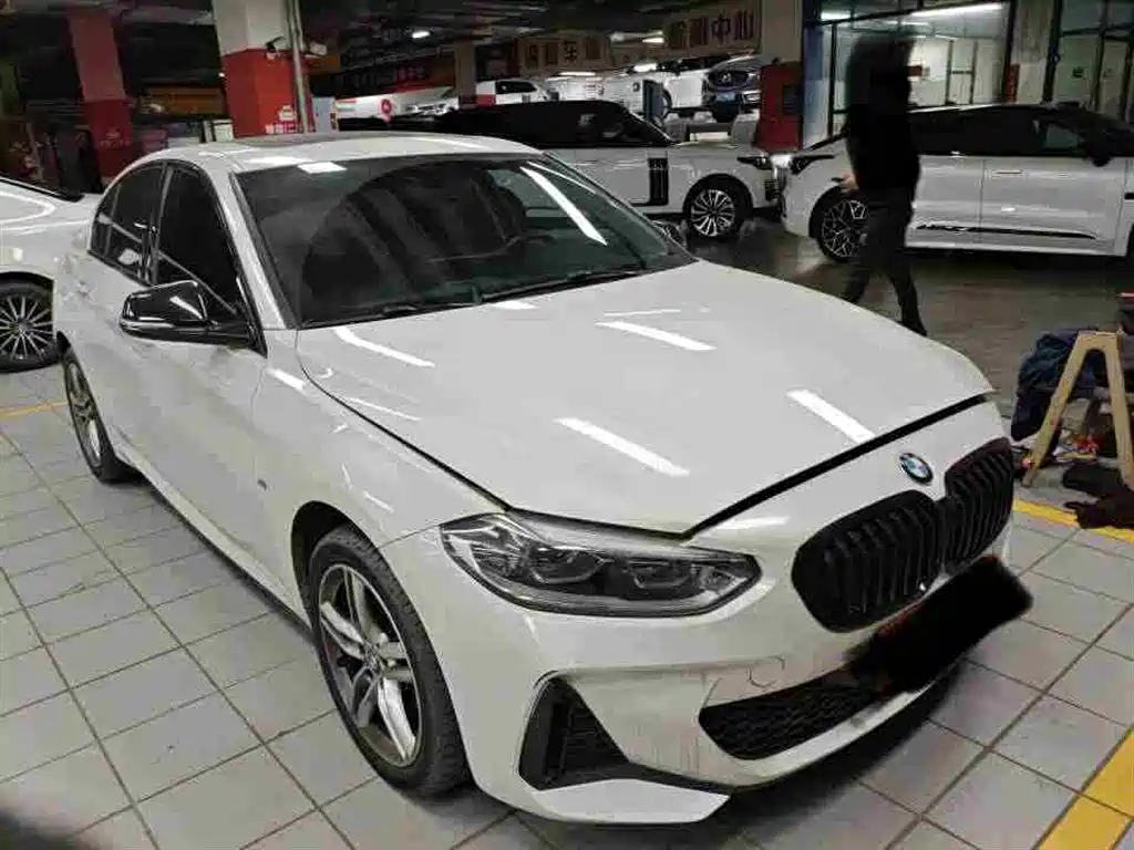 BMW 1 Series 2023