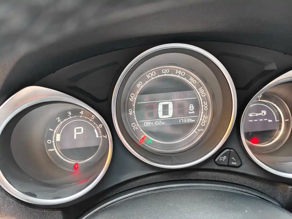 Citroen C4L — миниатюра 5