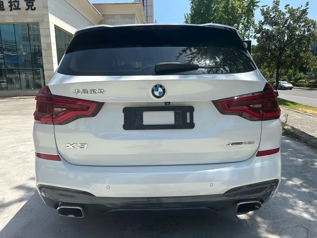 BMW X3 — миниатюра 13