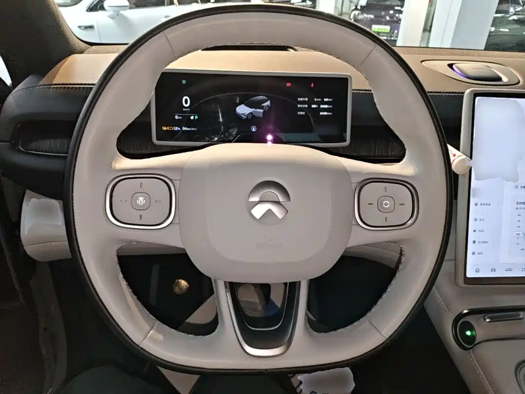 NIO ES6 — миниатюра 11