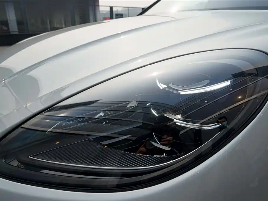 Porsche Macan 2025 Macan 2.0T