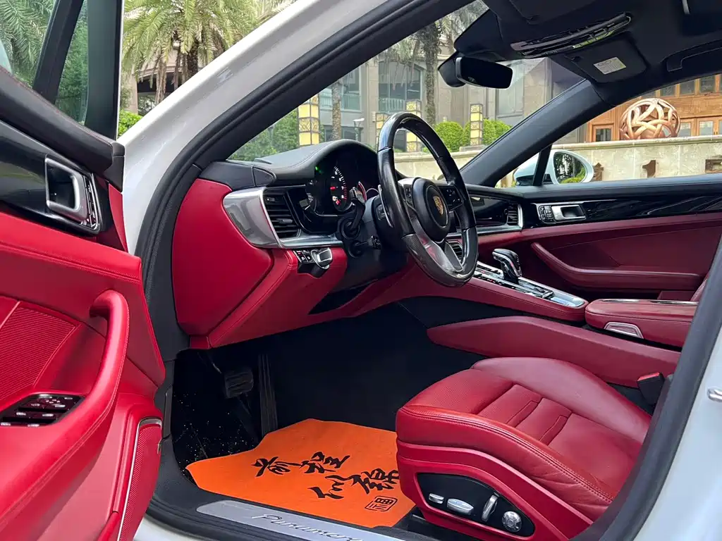 Porsche Panamera — миниатюра 4