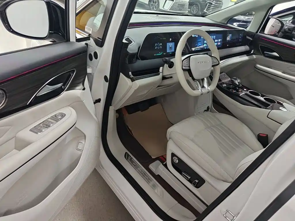 Fengxing Xinghai V9 — миниатюра 16