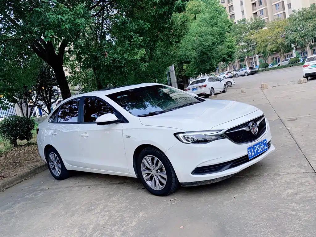 Buick Excelle — миниатюра 3
