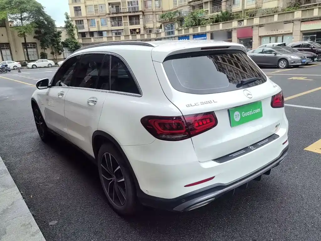 Mercedes-Benz GLC — миниатюра 5