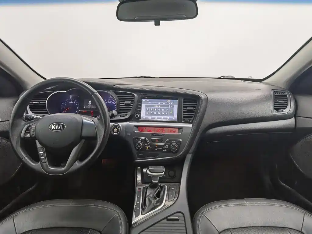 Kia K5 — миниатюра 5