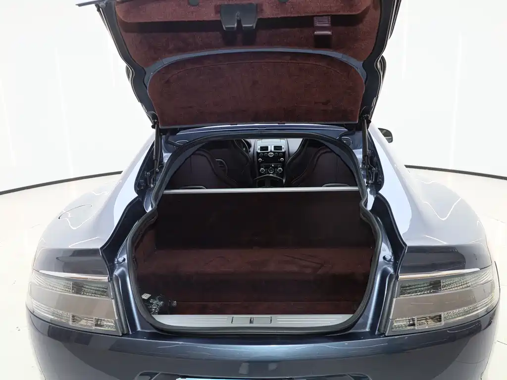Aston Martin Rapide 2010 6.0L