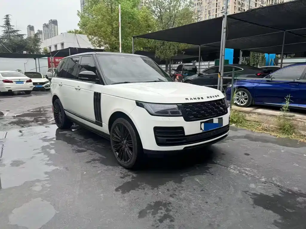 Land Rover Range Rover — миниатюра 3