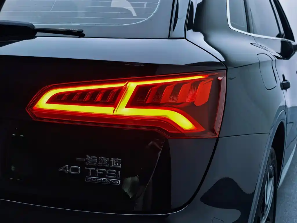 Audi Q5L — миниатюра 19