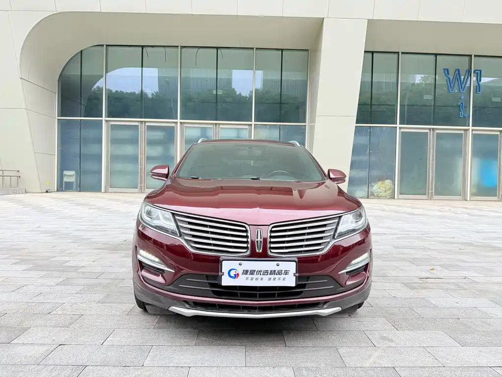 Lincoln MKC — миниатюра 2
