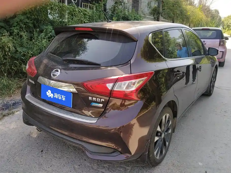 Nissan Tiida — миниатюра 3