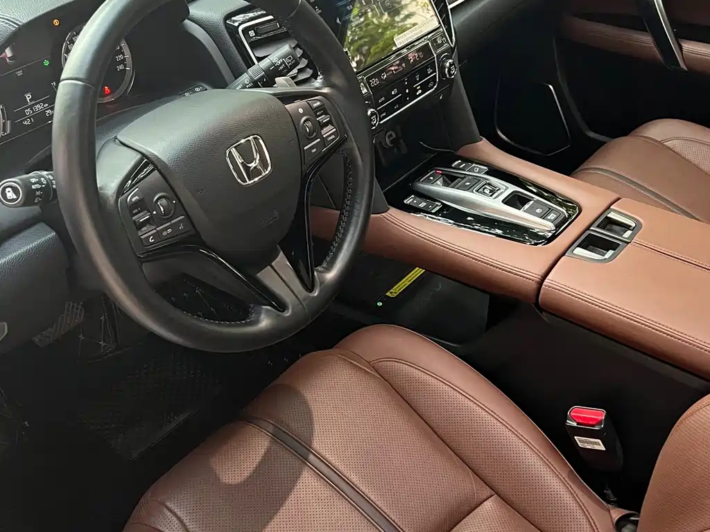 Honda UR-V — миниатюра 9
