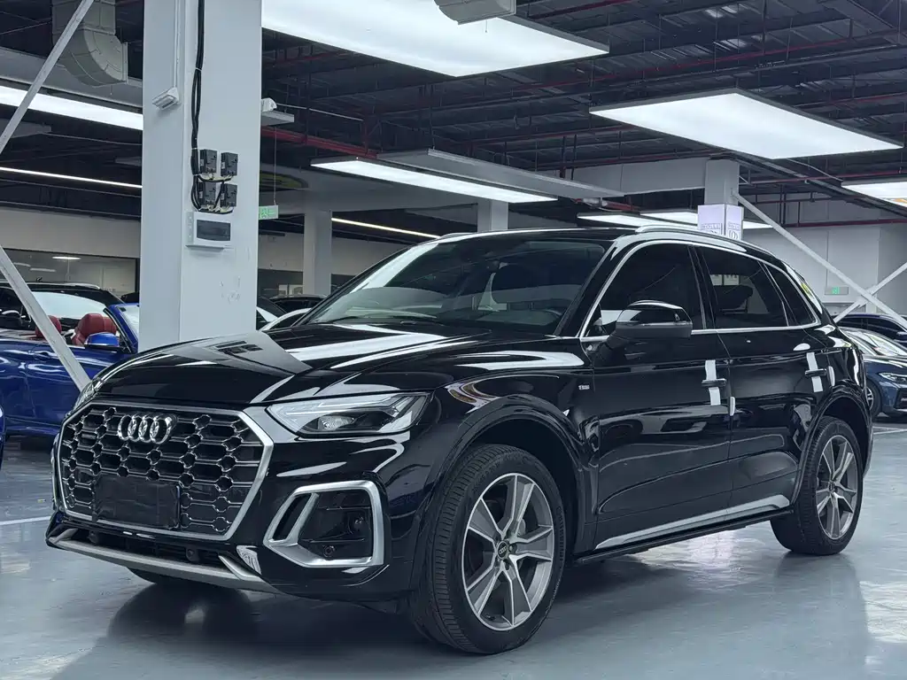 Audi Q5L 2022