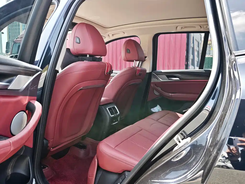 BMW X3 — миниатюра 10