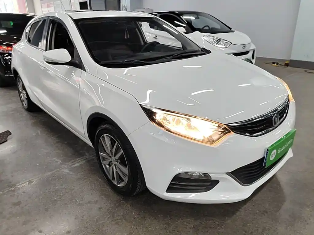 Changan Eado XT — миниатюра 4
