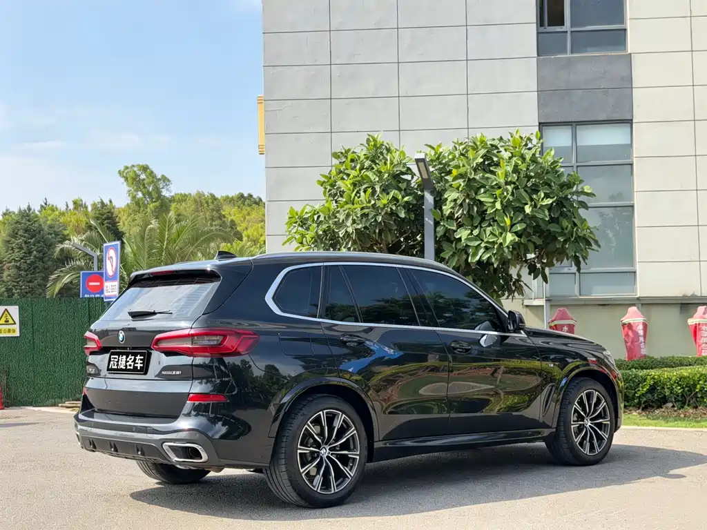 BMW X5 2019 xDrive30i M Sport