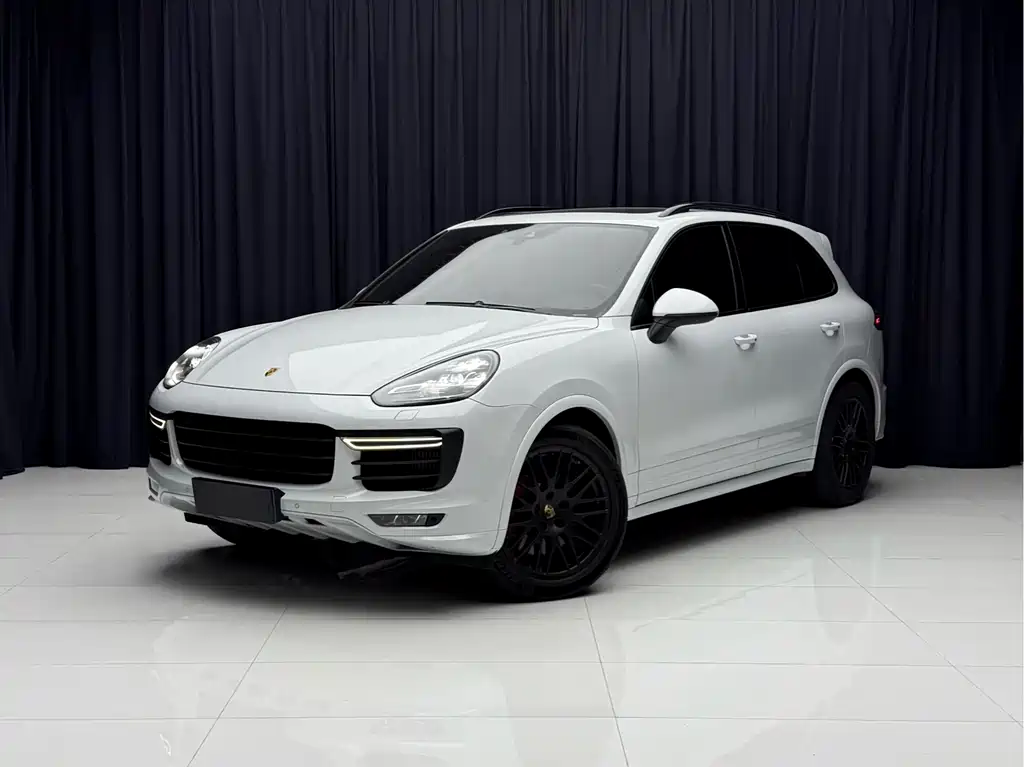 Porsche Cayenne 2016