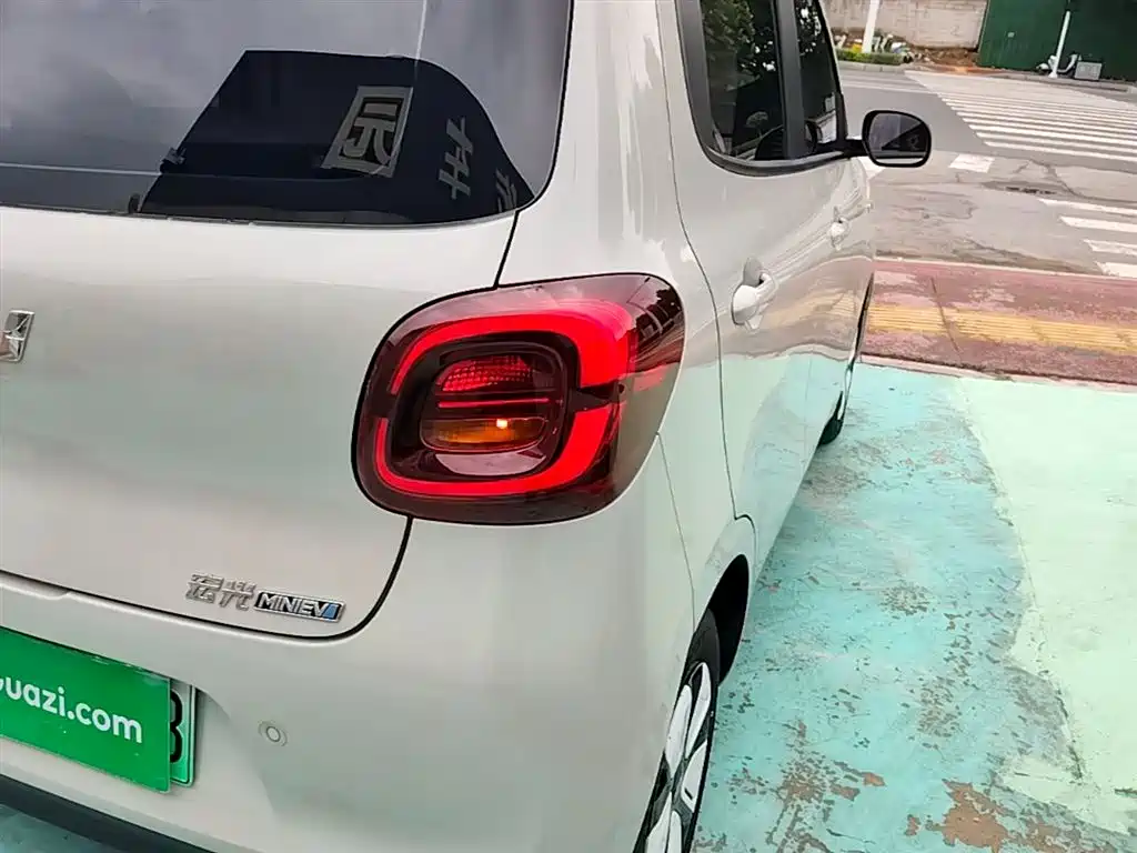 Wuling Mini EV MINIEV 2025