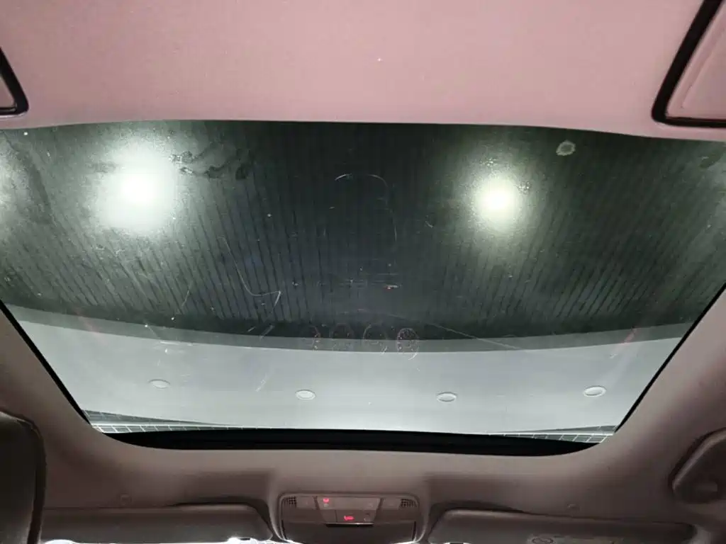 Mercedes-Benz E-Class — миниатюра 18