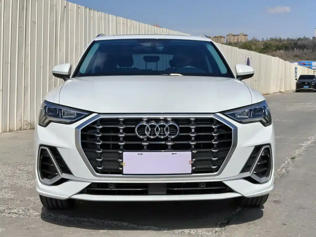Audi Q3 — миниатюра 2
