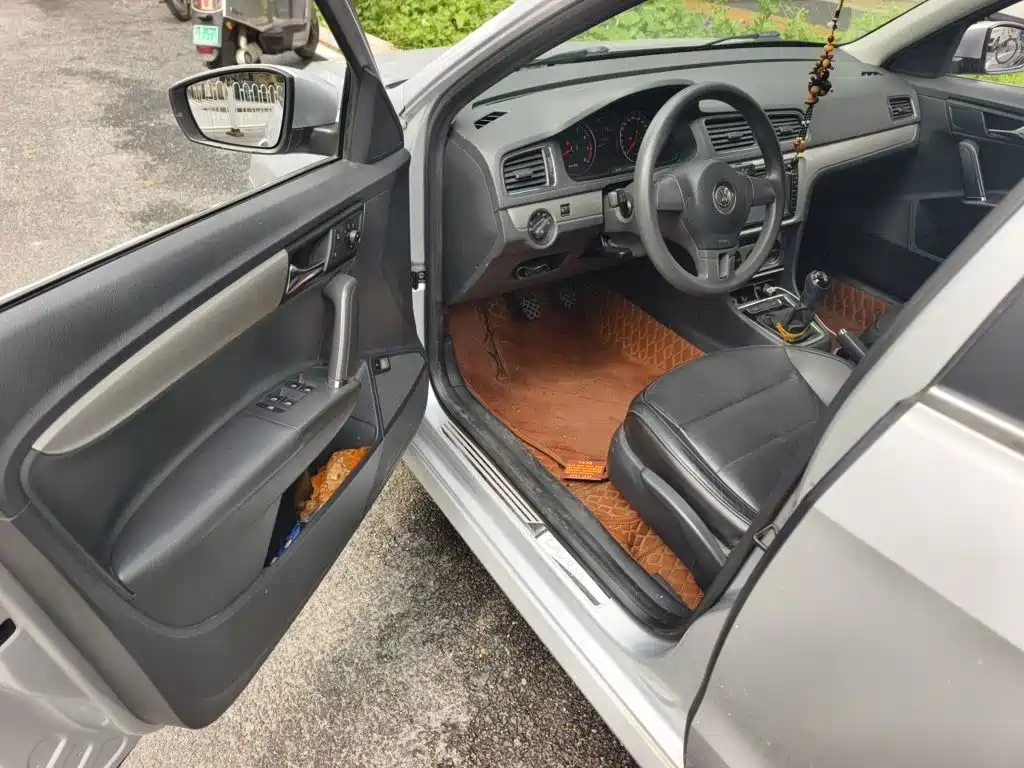 Volkswagen Lavida — миниатюра 14