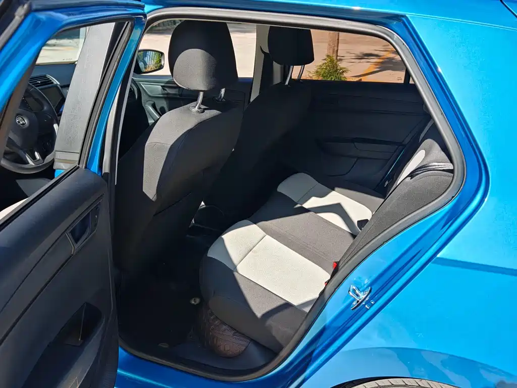 Skoda Fabia — миниатюра 9