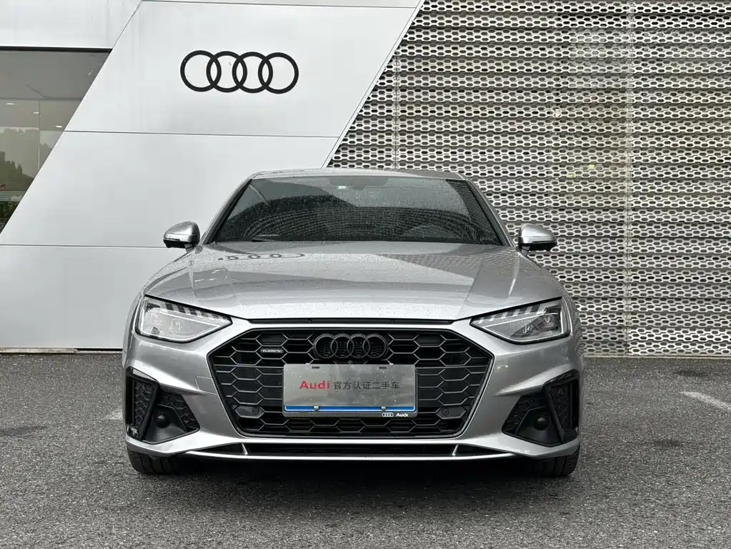 Audi A4L — миниатюра 2