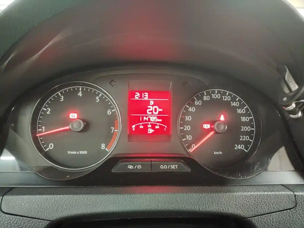 Volkswagen Santana — миниатюра 12