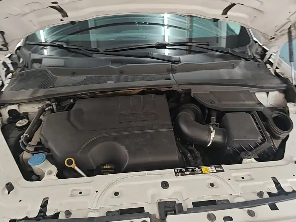 Jaguar E-PACE — миниатюра 20