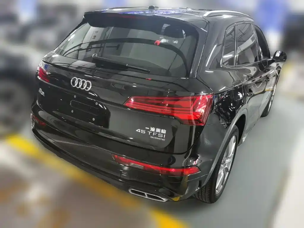 Audi Q5L — миниатюра 12
