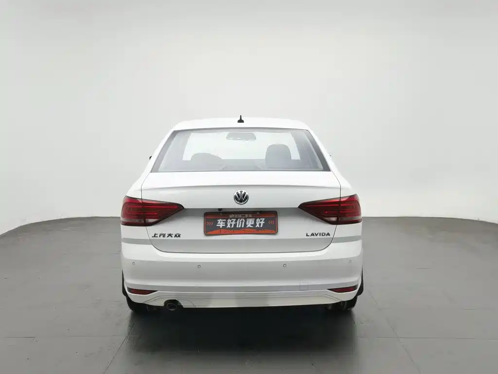 Volkswagen Lavida — миниатюра 4