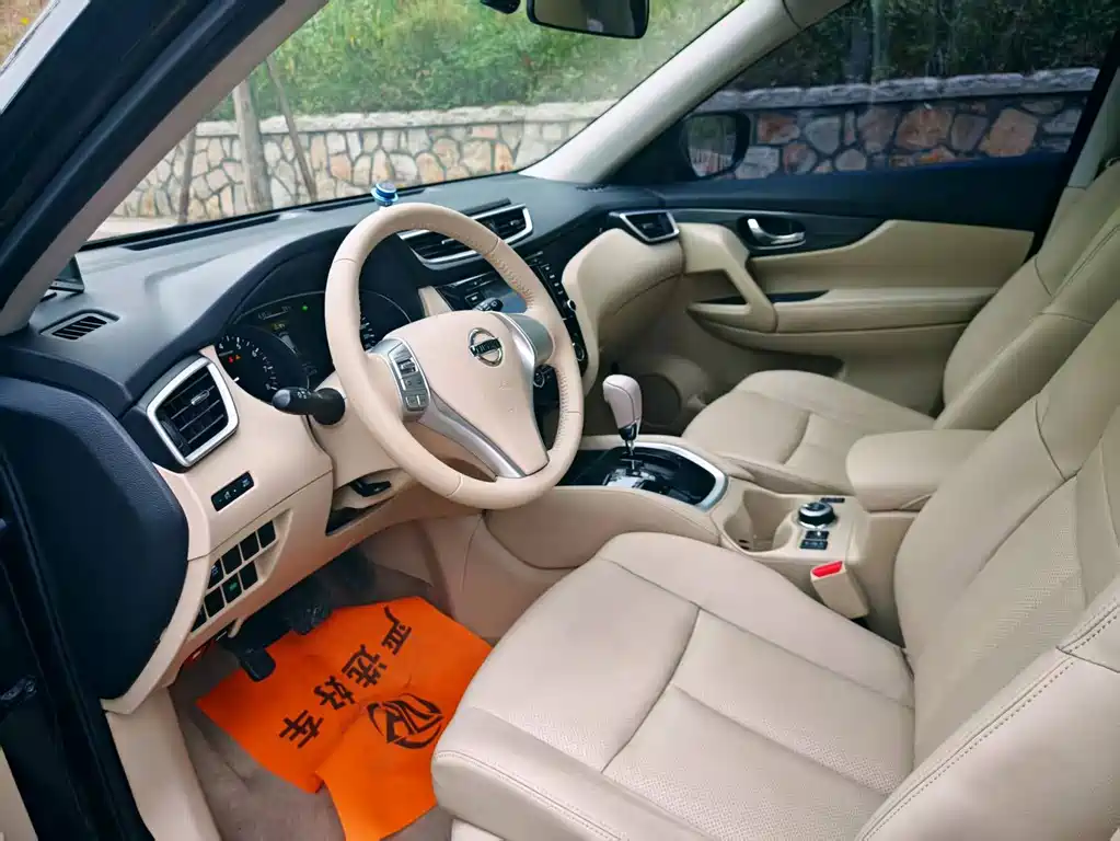 Nissan X-Trail — миниатюра 8