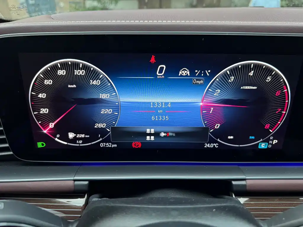 Mercedes-Benz GLS — миниатюра 5
