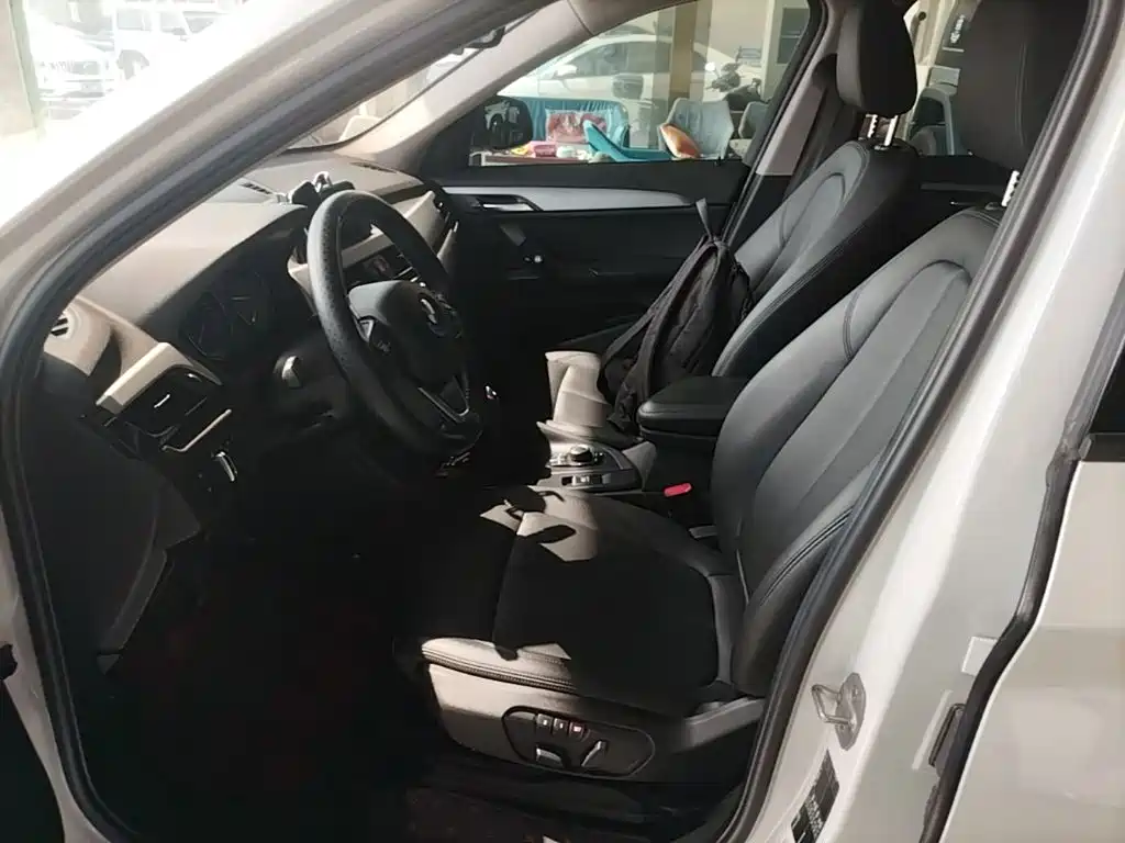 BMW X1 — миниатюра 15