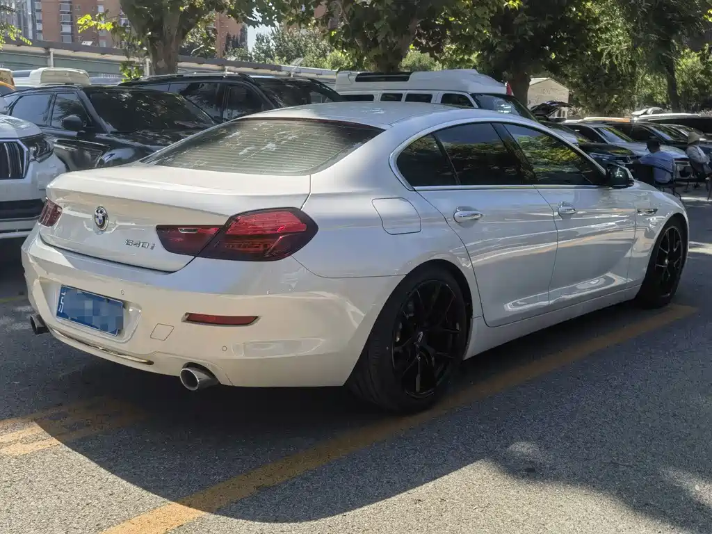 BMW 6 Series — миниатюра 15
