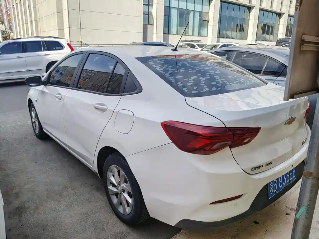 Chevrolet Cavalier — миниатюра 7