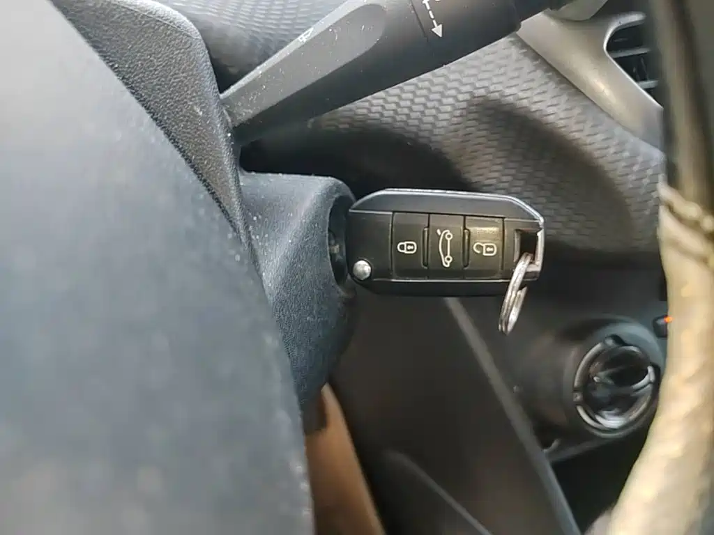 Peugeot 2008 — миниатюра 9