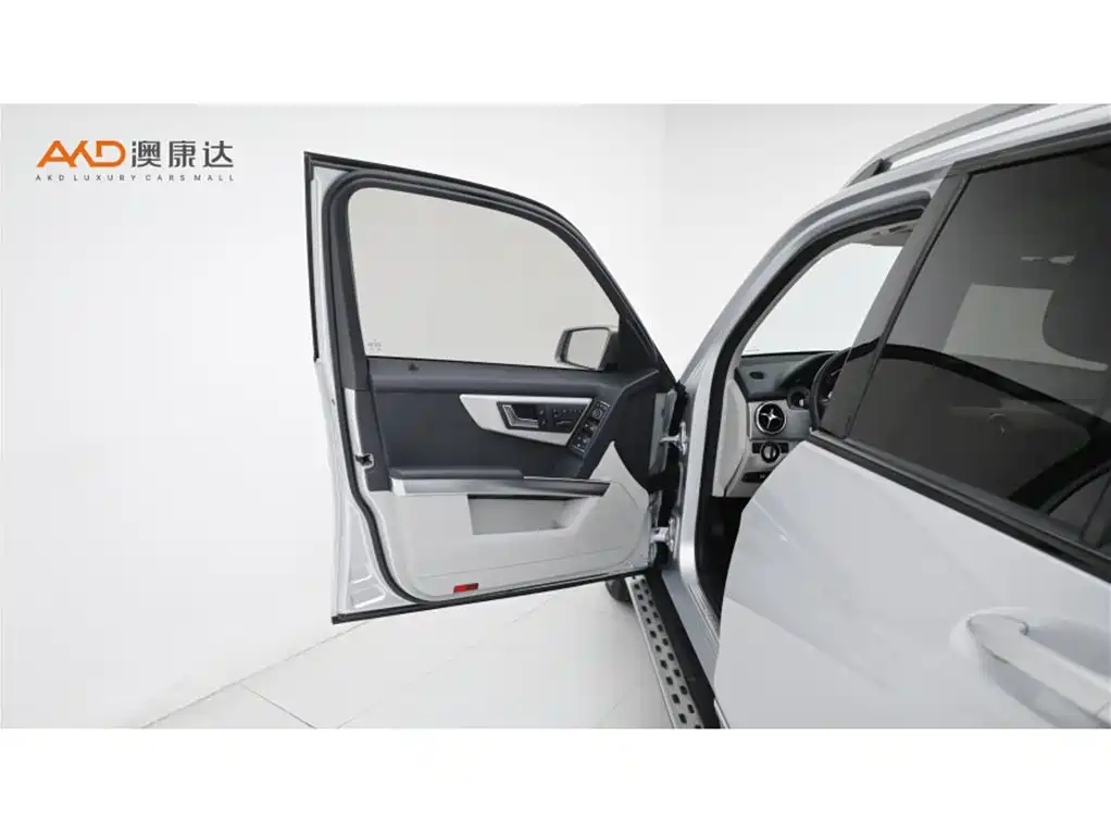 Mercedes-Benz GLK-Class — миниатюра 10