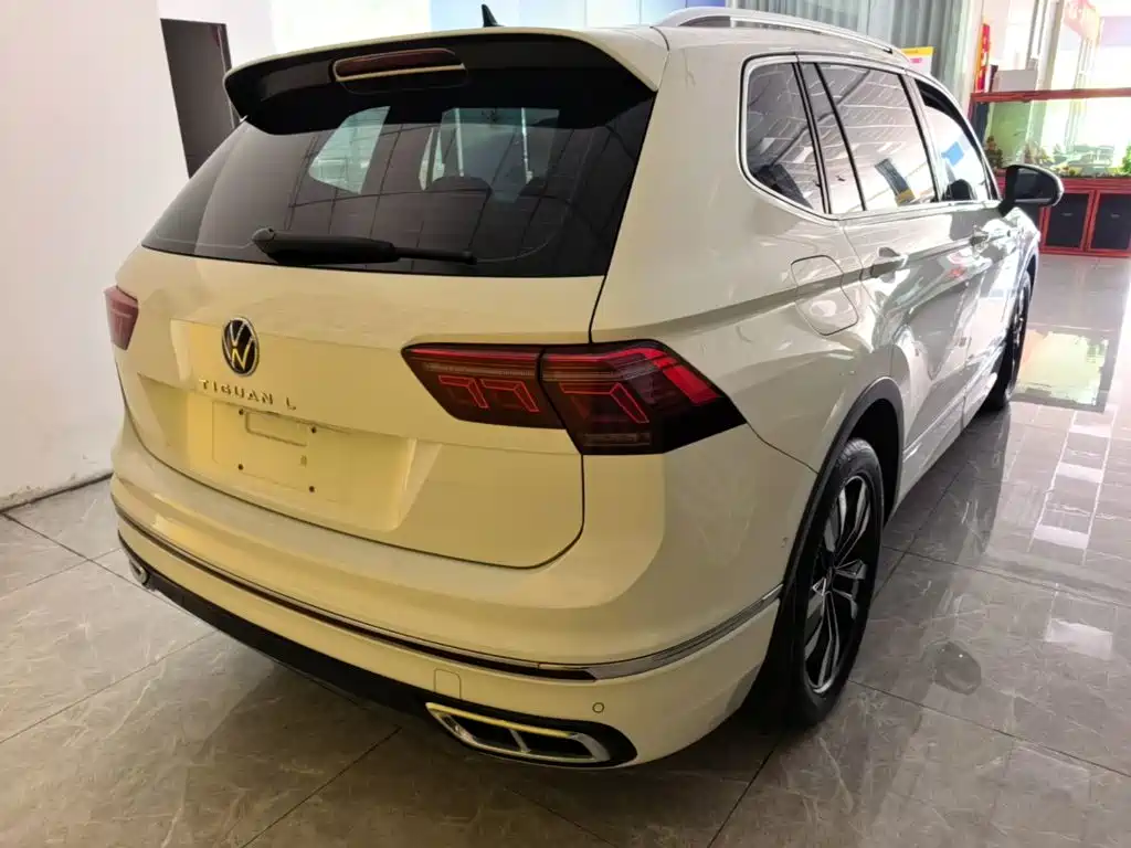 Volkswagen Tiguan L — миниатюра 7