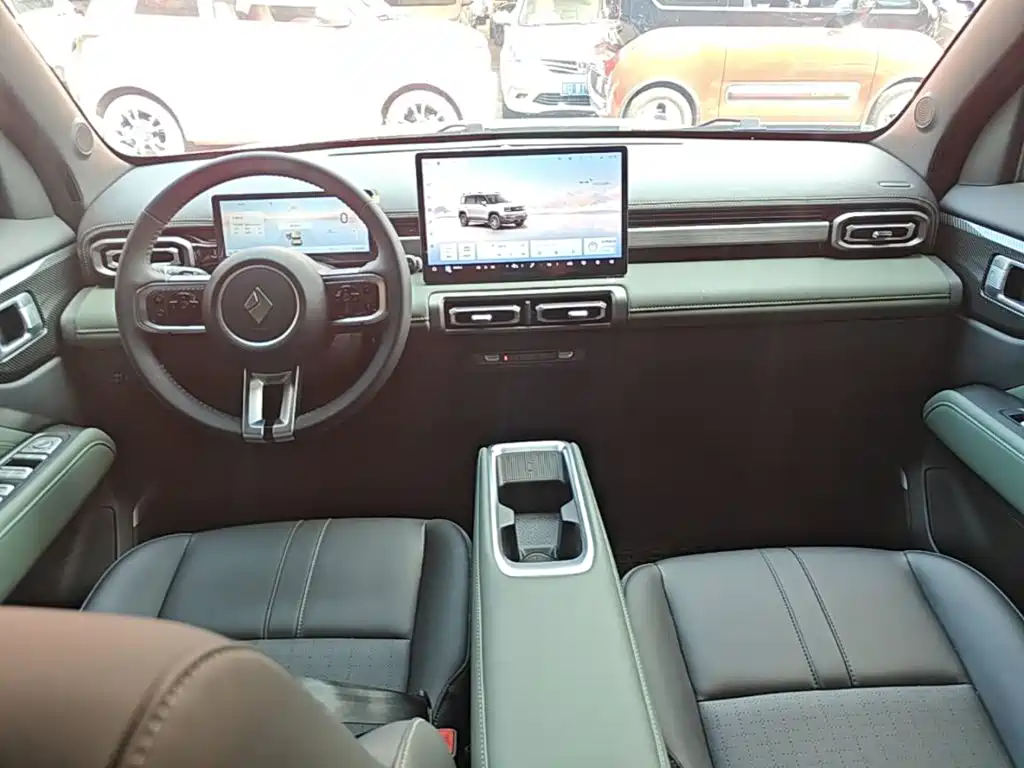 Baojun Yueye Plus — миниатюра 10