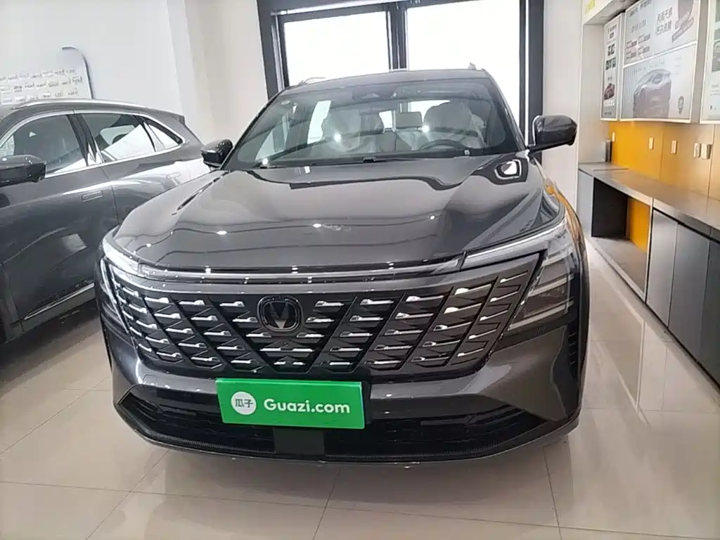 Changan Changan CS75PLUS — миниатюра 3